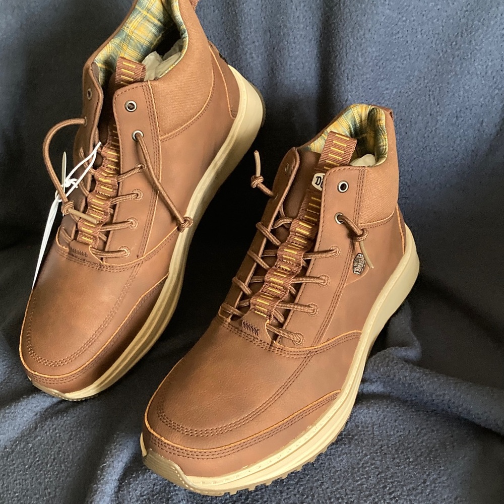 Hey Dude Tahoe Classic Tan Leather Boots